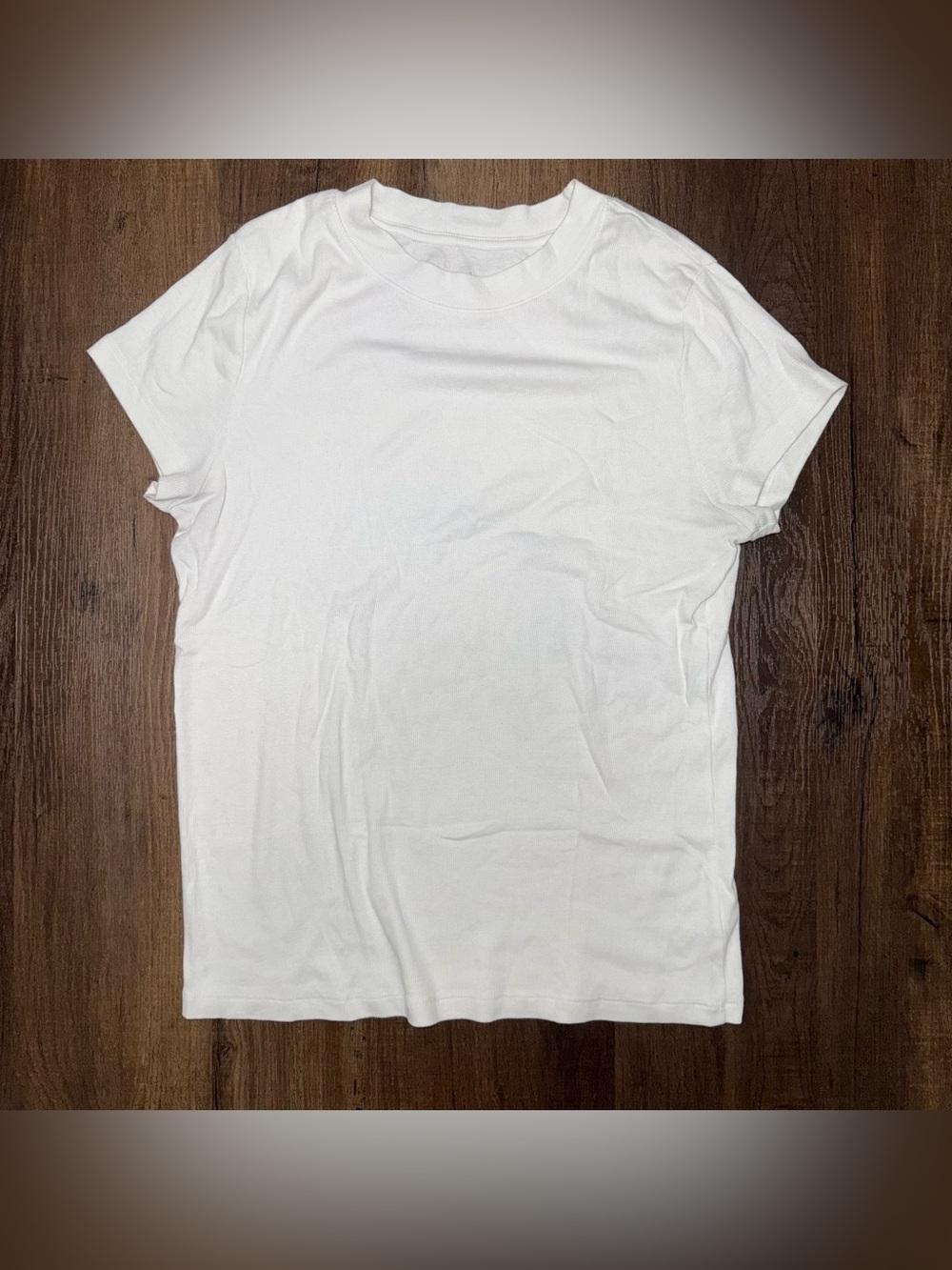 Classic White Short Sleeve Ribbed Crewneck T-Shirt - Basic Tee Size Large